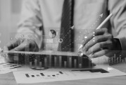 稳健配置取胜 一季度公募FOF“逆袭”