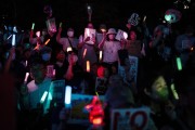 东京爆发万人集会抗议高市