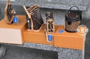 送检4个LV包均为假！消费者：都是在专柜买的，LV专柜回应