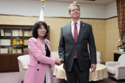贝森特据悉曾当面对日本财相说了重话 此次访日或考验高市和央行