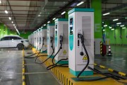 1个月内投诉超1.2万件，同比上涨273%，新能源车这个顽疾究竟该咋治？
