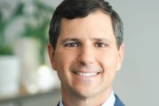 Zillow首席执行官：成功并非靠线性职业路径，更像是一座“攀爬架”