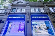 奥特莱斯会成为斯凯奇、lululemon们的下一个新战场吗？
