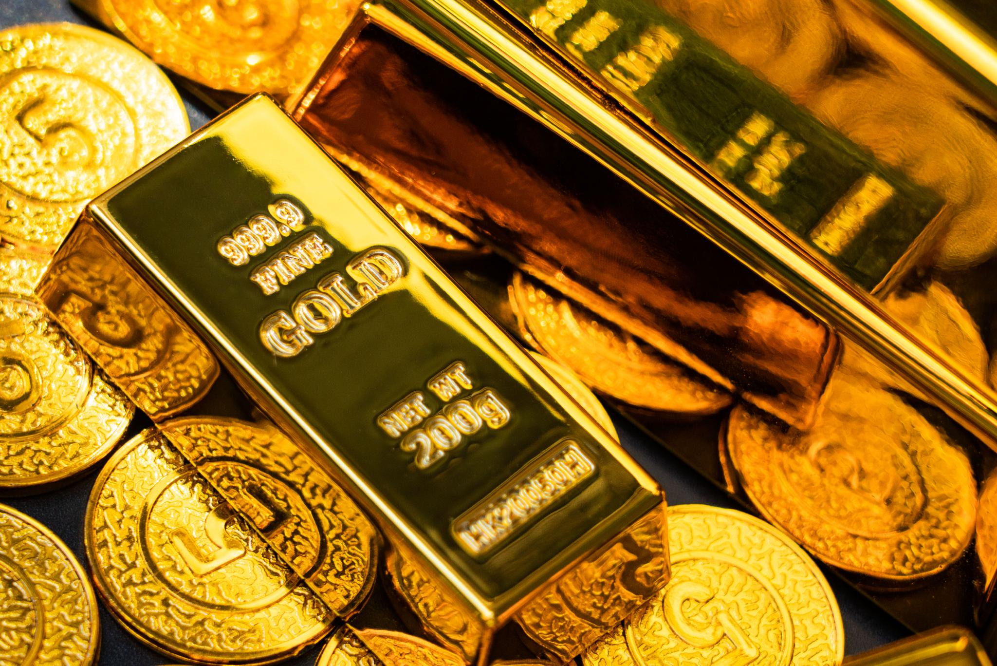 贵金属价格巨震,招商银行上调黄金交易部分合约保证金