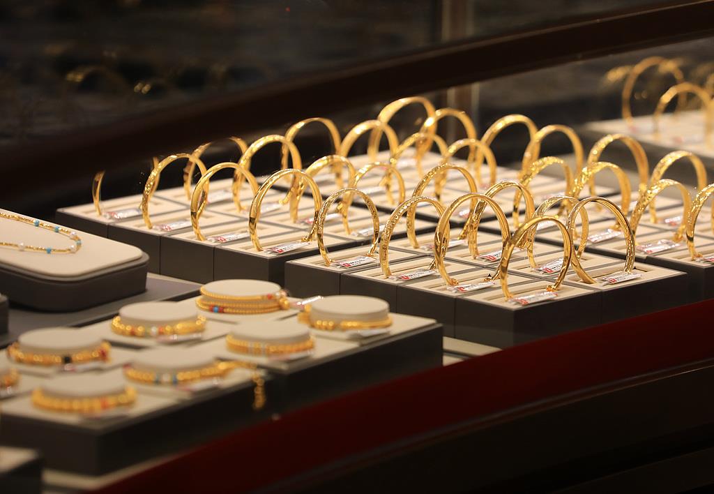 黄金回收、“以旧换新”业务量大涨 这些套路要小心