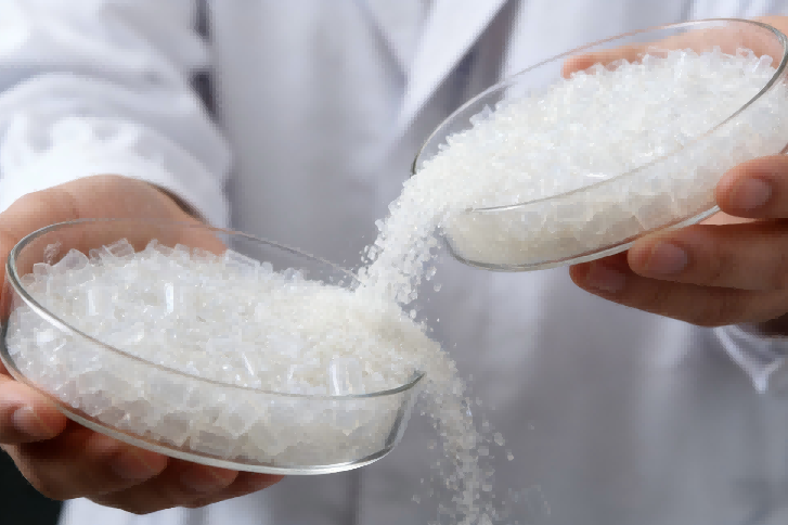 昆仑信托助力卫星化学完成绿色新材料生产试料