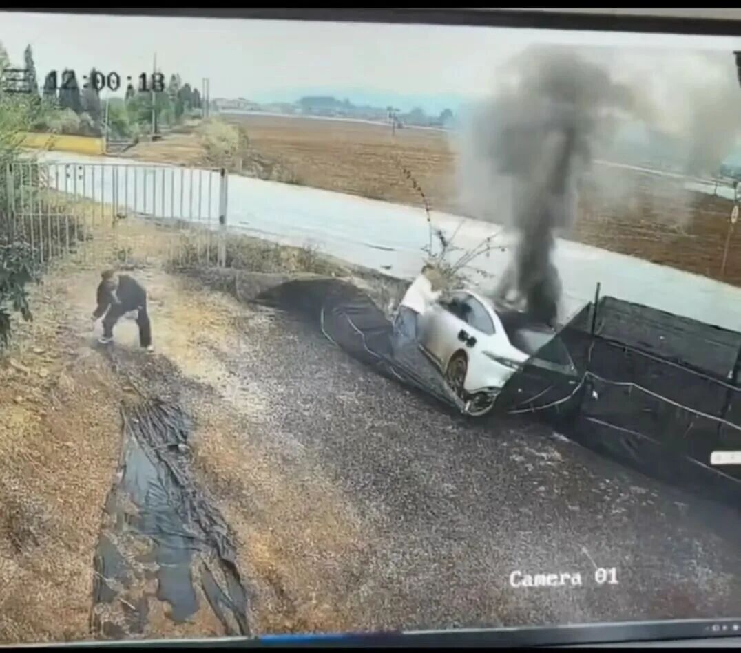 尘封一年的事故曝光:东风奕派撞车后,欣旺达“不起火电池”50秒爆燃