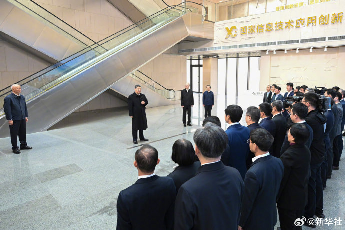 习近平:建设社会主义现代化强国关键在科技自立自强