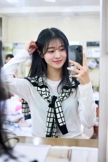 “18岁女友”上线，情人节有伴了