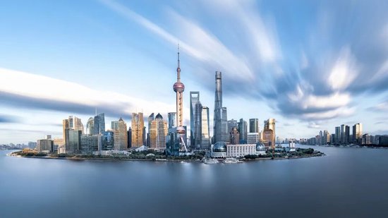 刘俏：当你凝视自己，也望见了宇宙的轮廓丨光华@破五