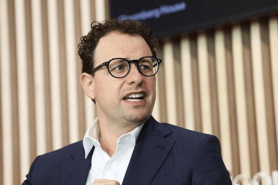 一夜变天？Claude出手，网络安全股集体“血洗”！全球百亿市值已蒸发