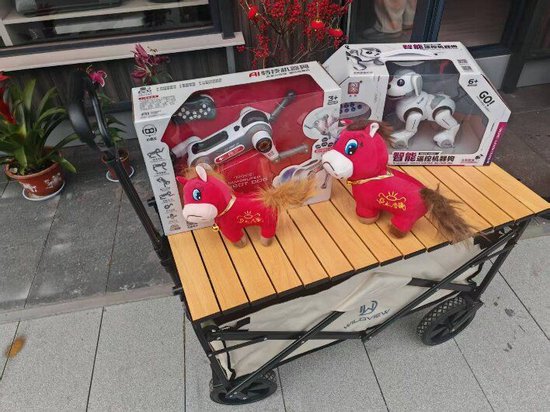 【申万宏源研究春节见闻】从“鸡毛换糖”到“全球数贸中心”，见证义乌人基因里的生意经