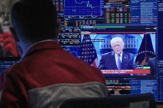 特朗普说得对:美国经济很强劲,但他忽略了核心问题