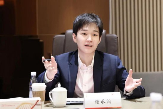 重塑中国生物制药:谢氏姐弟的资本棋局