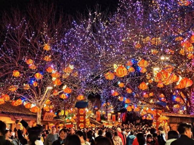 银联网联双增长,春节支付数据拉长阳线