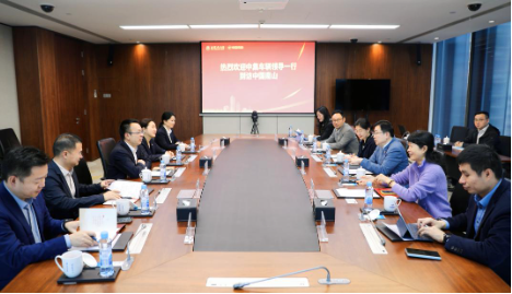 中集车辆董事长兼CEO李贵平率队拜访中国南山总经理舒谦