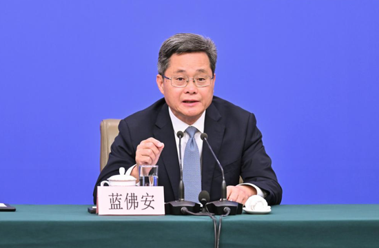 信息量巨大！五位“掌门人”重磅发声，事关降准降息、提振消费、人工智能、稳定市场等→