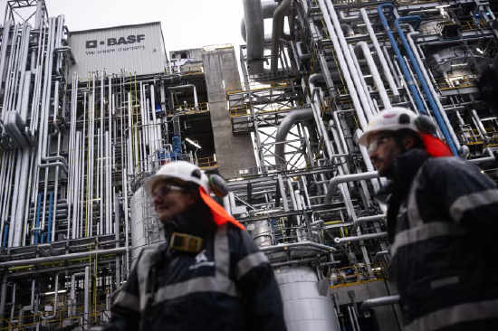 伊朗战争加剧欧洲成本压力，巴斯夫大幅上调产品价格