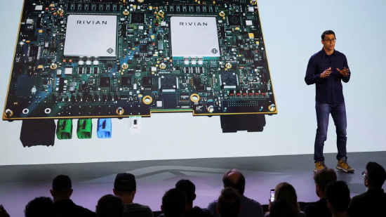 优步将向Rivian投资12.5亿美元 合作推出5万辆无人驾驶出租车