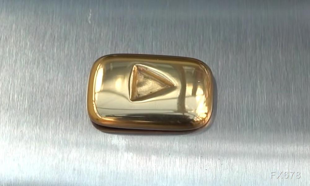 特朗普团队磋商乌克兰高层，黄金九连跌创十一周新低