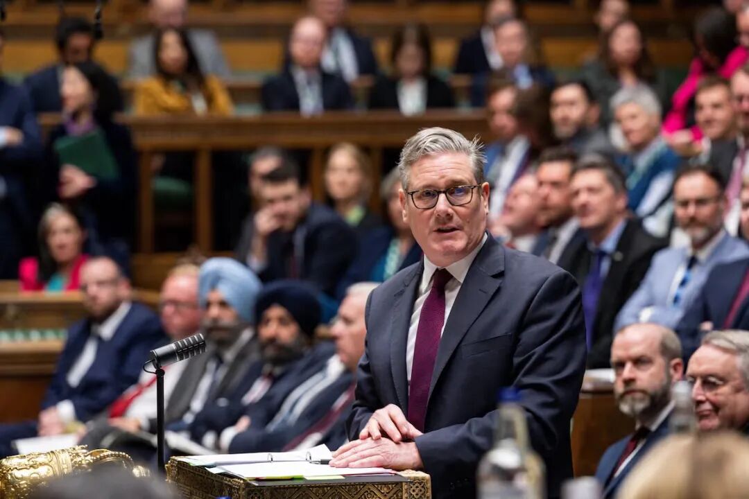 英镑GBPUSD风暴来袭！英国通胀再燃+债市崩压，央行或被迫激进加息