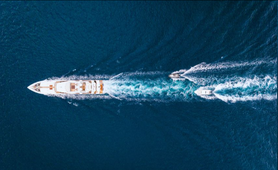 刘强东一个月狂花200亿,选中深圳、珠海、大连