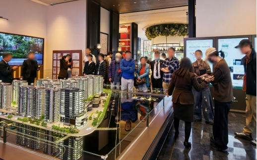 50亿战绩出炉！金茂上海又上热搜了