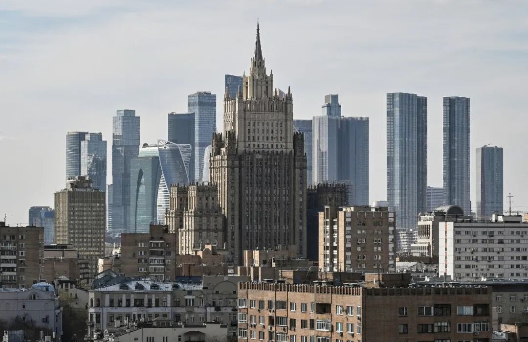 大量中国企业现身莫斯科:1300多家企业参展,中企占四成!参展商:俄日用消费品市场需求稳定、潜力较大