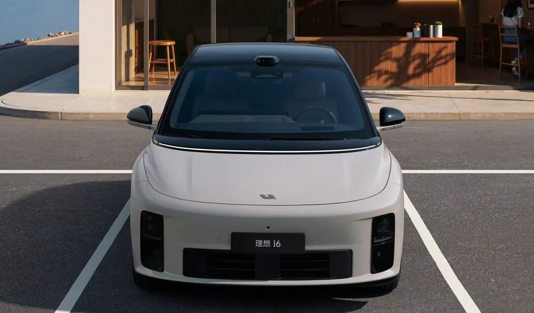 再次被拉踩，李想彻底撕破脸