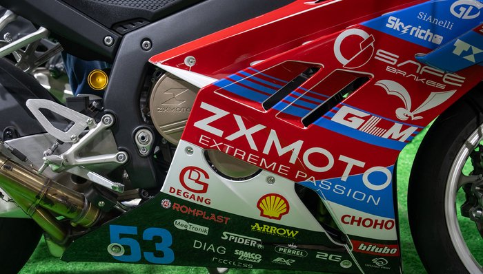 张雪发视频回应力挺余承东，称“拒绝了半个亿的商务合作”