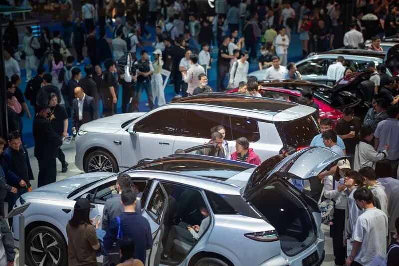 “花一辆美国新车的钱，在中国能买五辆电动车”