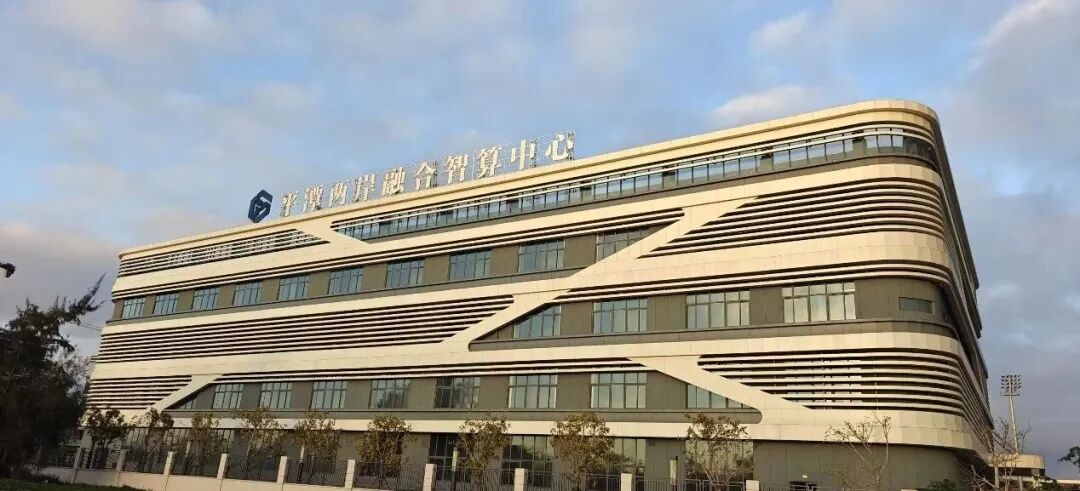 33亿到账，荆门老板猛攻硬件