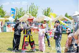 上海东滩新天地开街，世界级生态岛的烟火气蒸腾日上